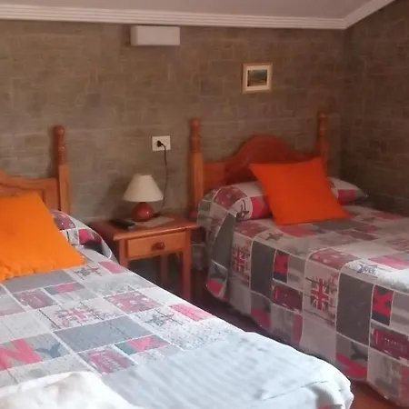 Vendégház La Collada De Aralla