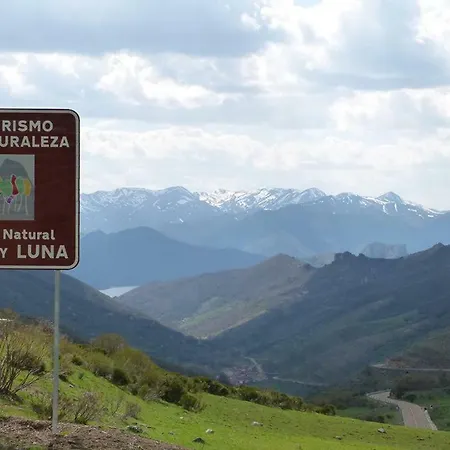 La Collada De Aralla 3* Aralla de Luna