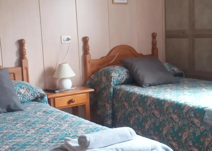 Pensjonat La Collada De Aralla 3*