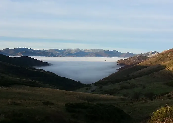 La Collada De Aralla Penzion