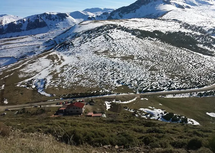 Pensjonat La Collada De Aralla 3*